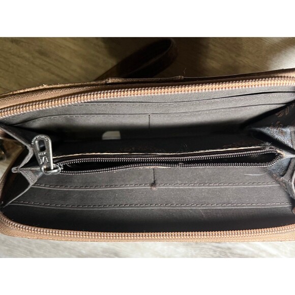 Beautiful Montana‎ West wallet wristlet - Picture 5 of 5